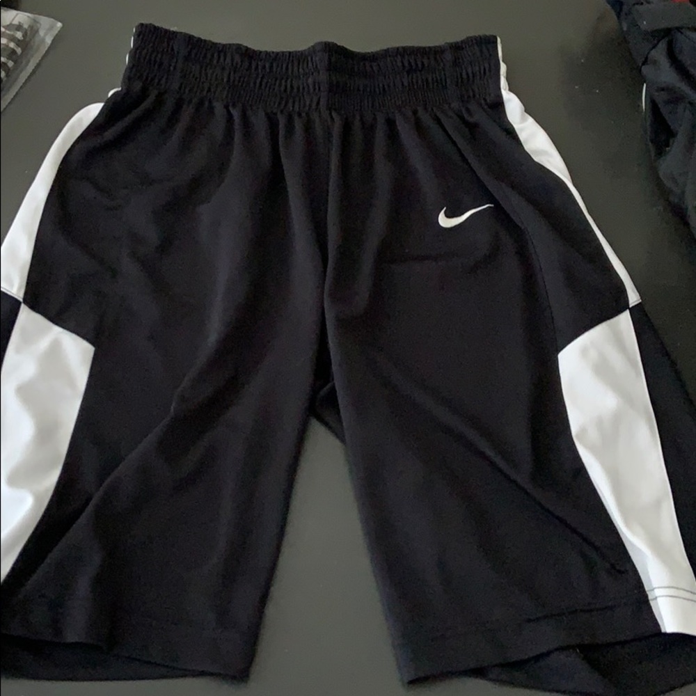 Nike Women’s Basketball Shorts